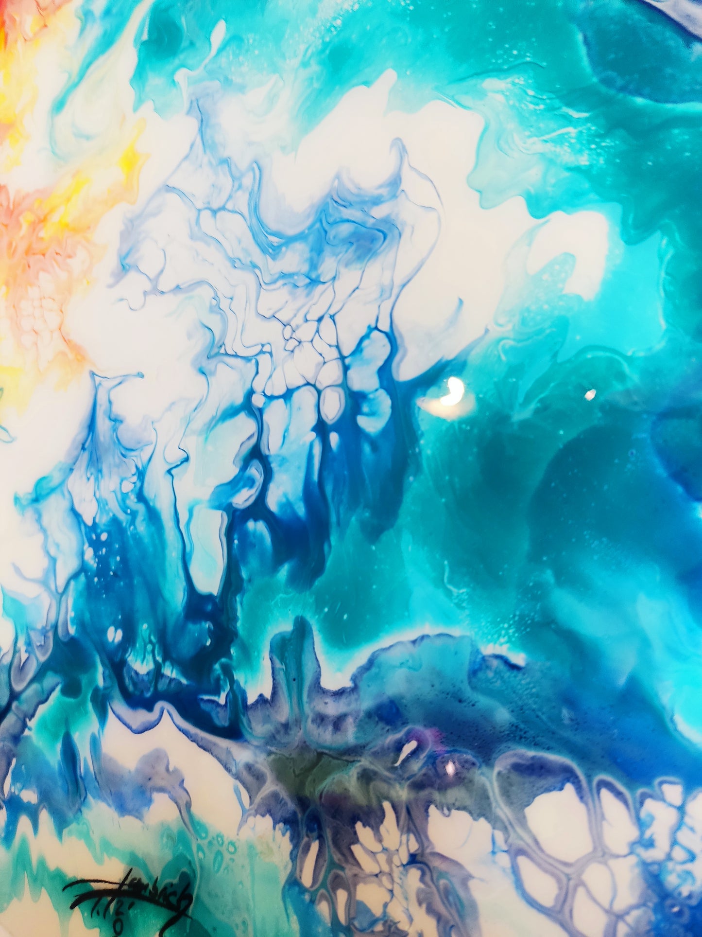 „Feuer und Wasser: Ein Meisterwerk der Harmonie“  HOCHGLANZ mit Resin veredelt, Ø 50cm Durchmesser